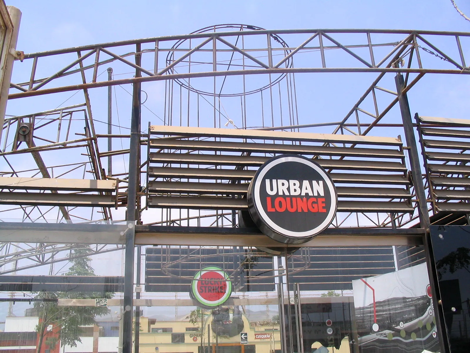 Urban Lounge Lucky Strike